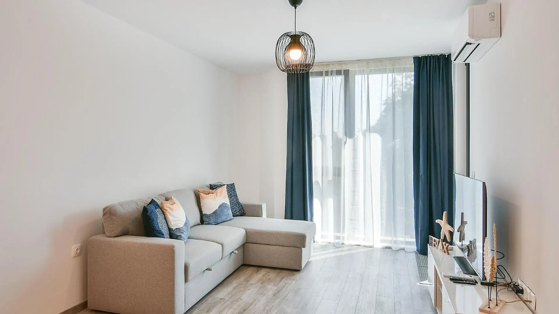 Free Parking Flats With Wifi And Pool Διαμέρισμα Βάρνα